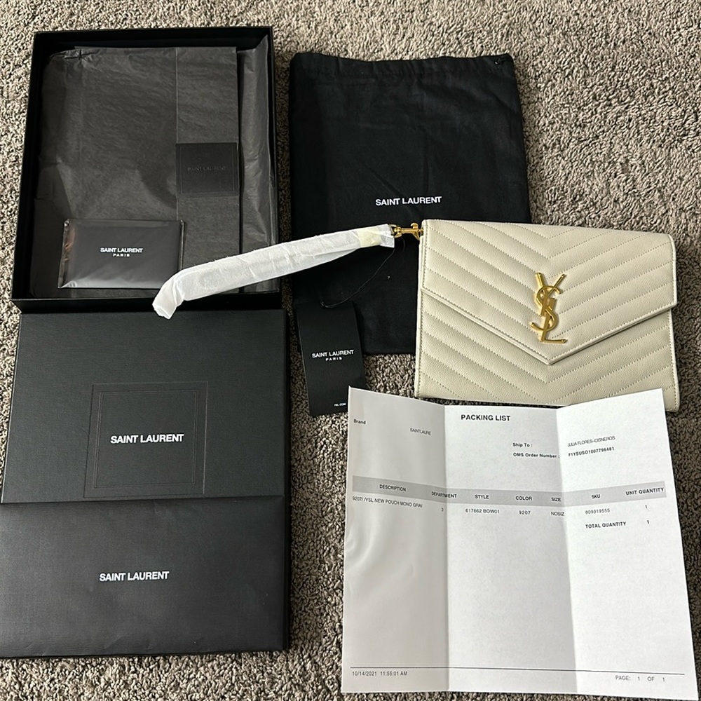 YSL CASSANDRE MATELASSÉ FLAP POUCH IN QUILTED GRAIN DE POUDRE EMBOSSED LEATHER